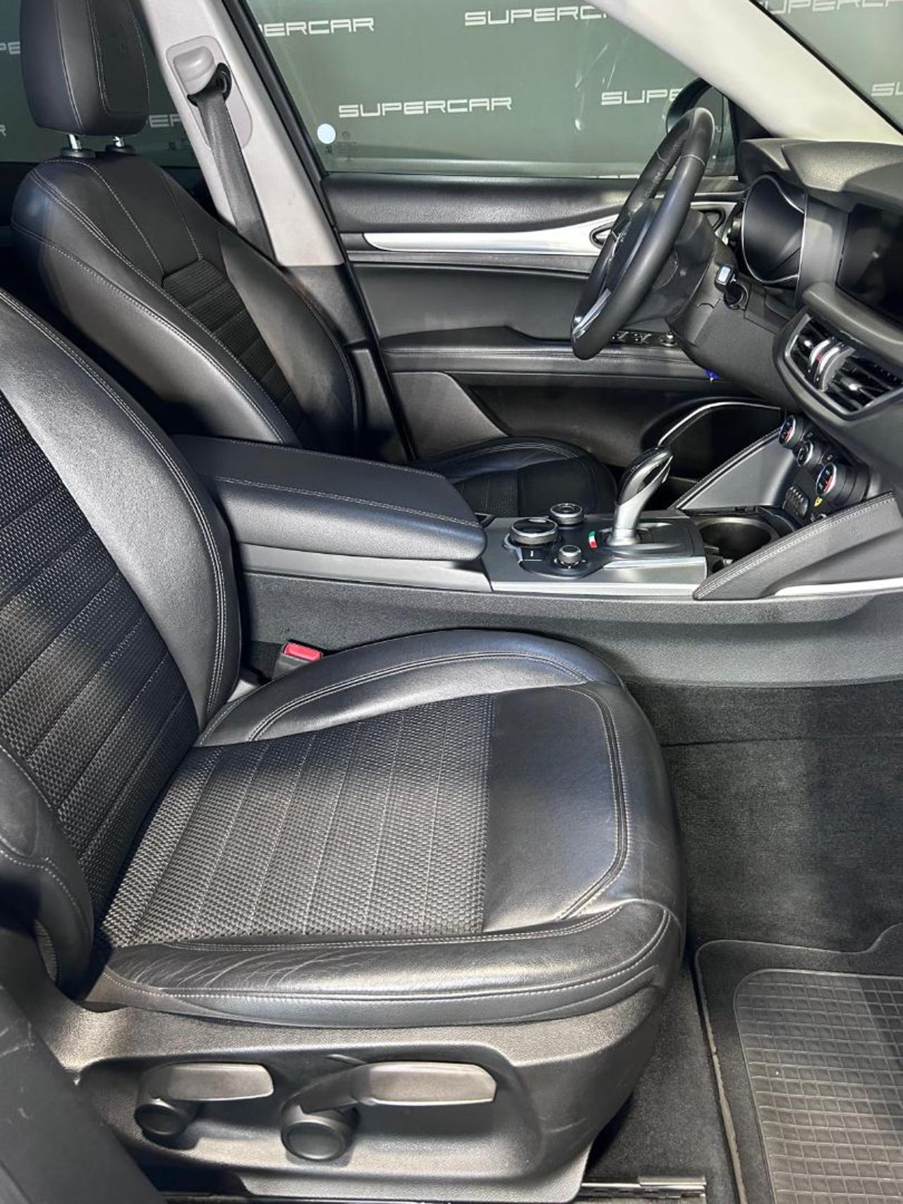 ALFA ROMEO Stelvio 2.2 Turbodiesel 180 CV AT8 Executive - 11