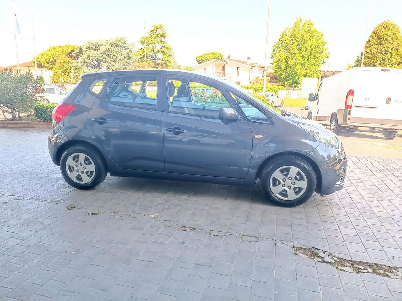 KIA Venga 1.4 CVVT Active - 25