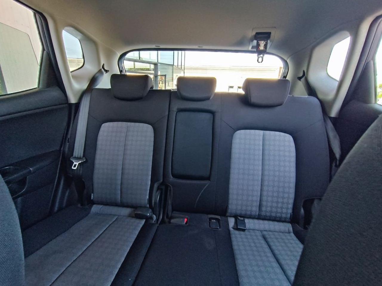KIA Venga 1.4 CVVT Active - 3