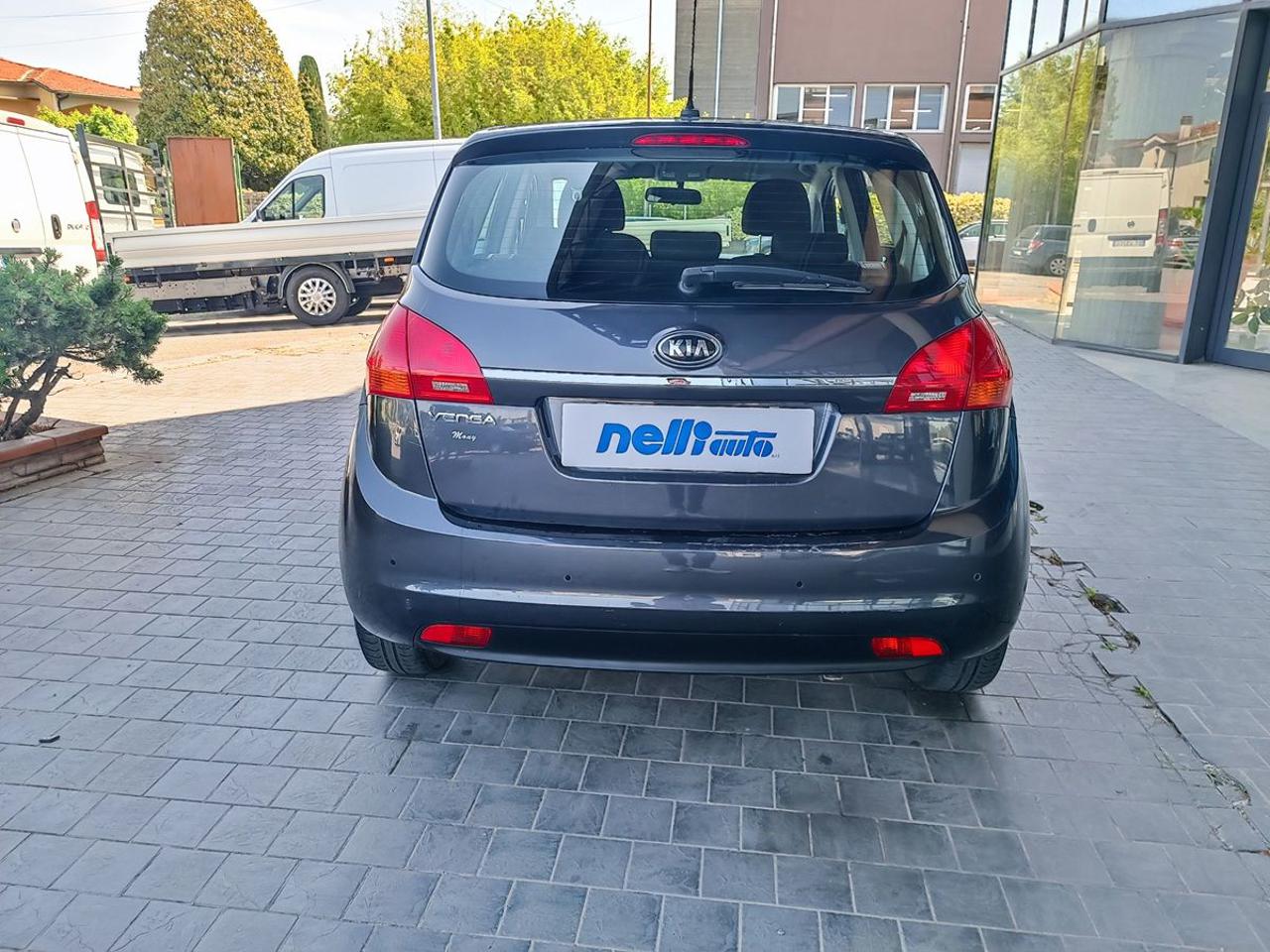 KIA Venga 1.4 CVVT Active - 23