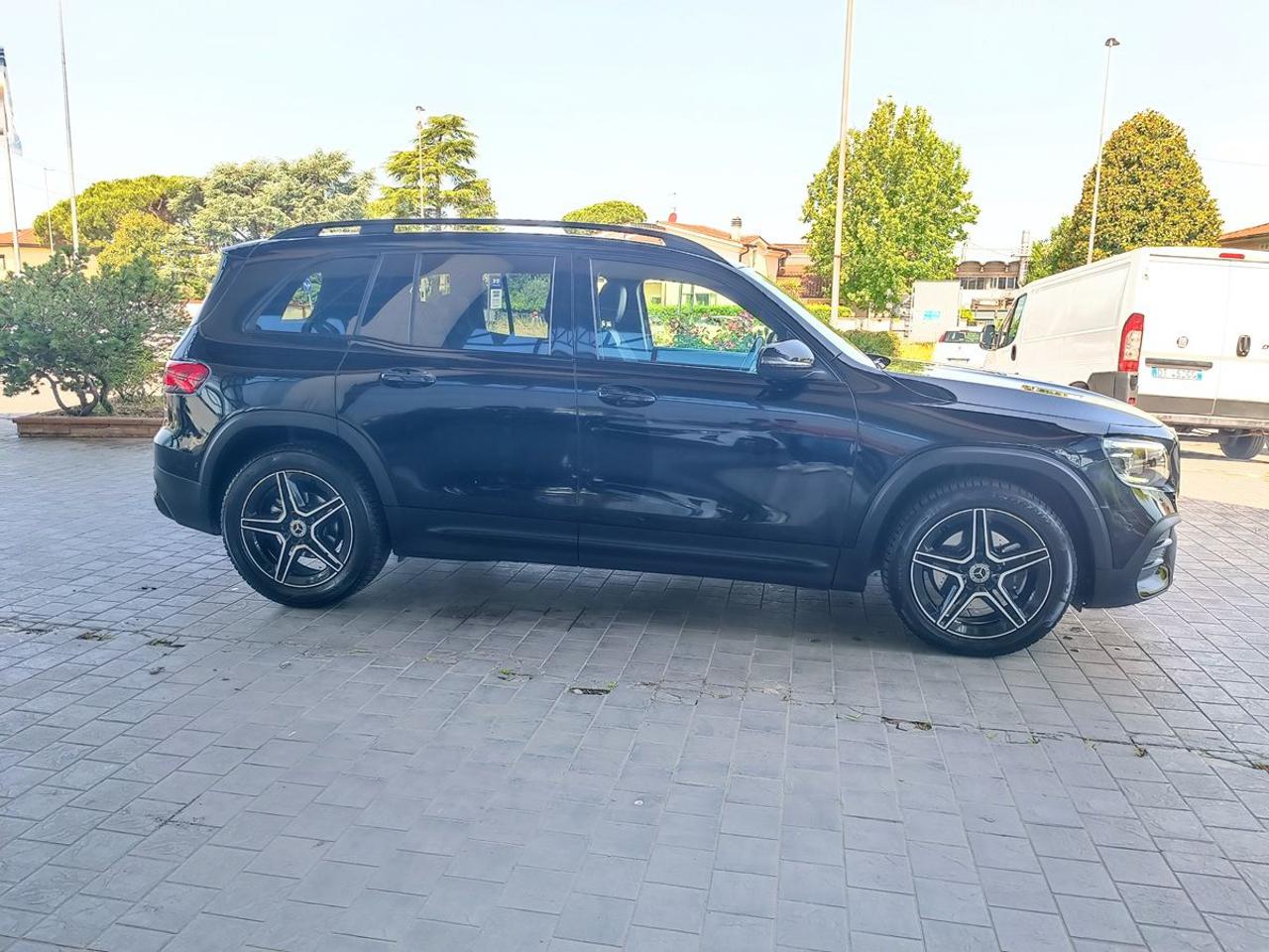 MERCEDES-BENZ GLB 200 d Automatic Sport Plus - 13