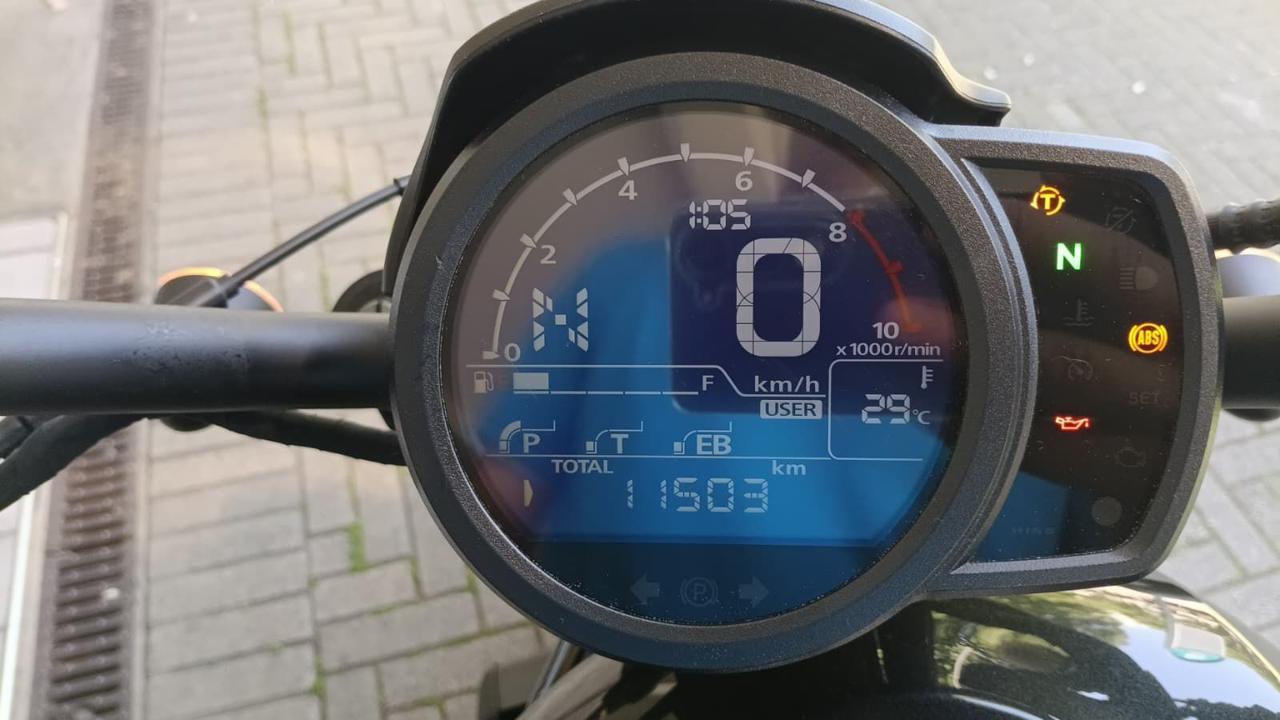 HONDA CMX 1100 Rebel Standard - 2