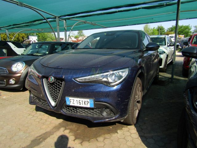 ALFA ROMEO Stelvio Blu metallizzato