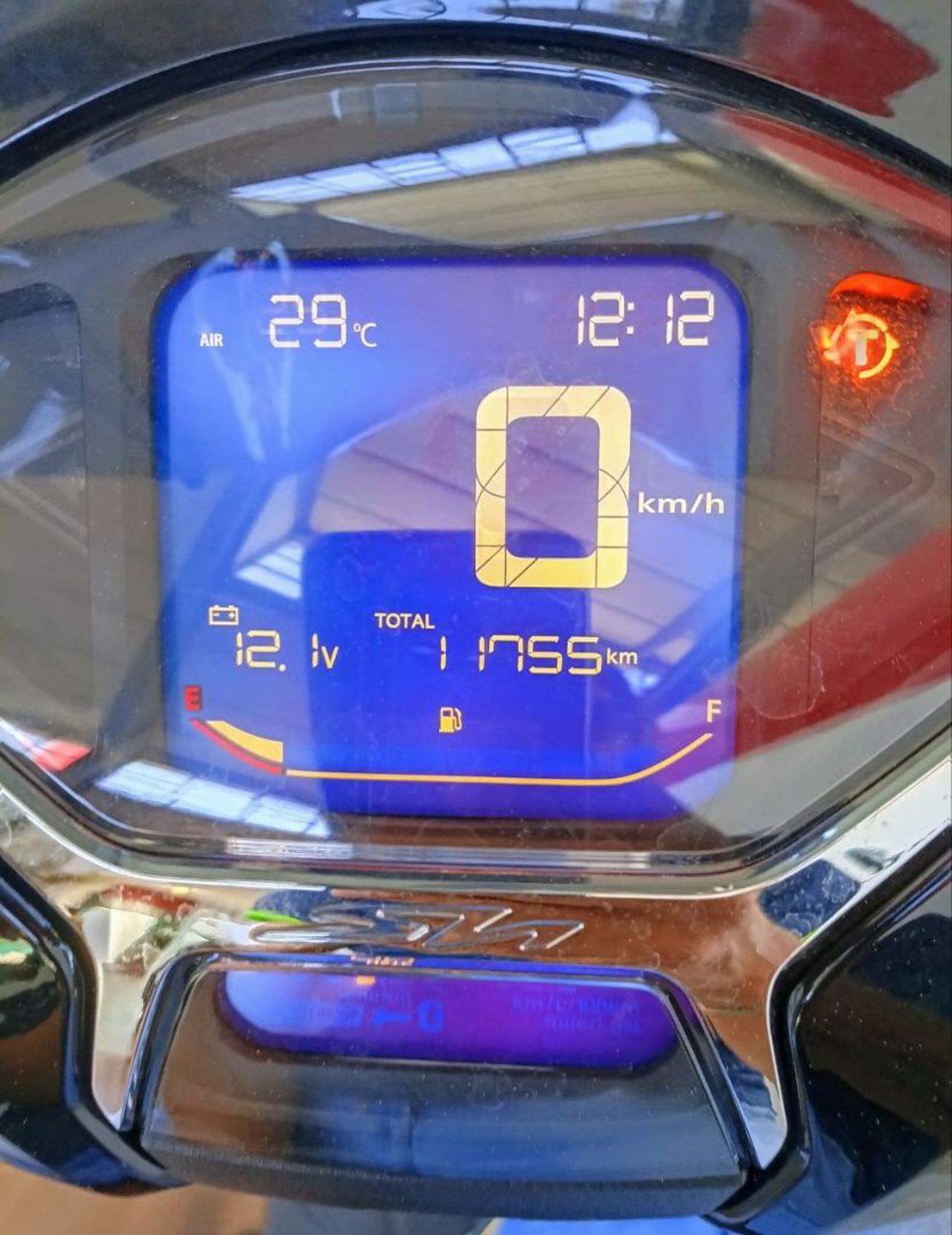 HONDA SH 350 i - 5