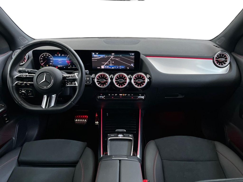 MERCEDES-BENZ GLA 200 d 4matic AMG Line Advanced Plus - 9