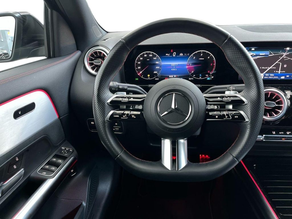 MERCEDES-BENZ GLA 200 d 4matic AMG Line Advanced Plus - 11