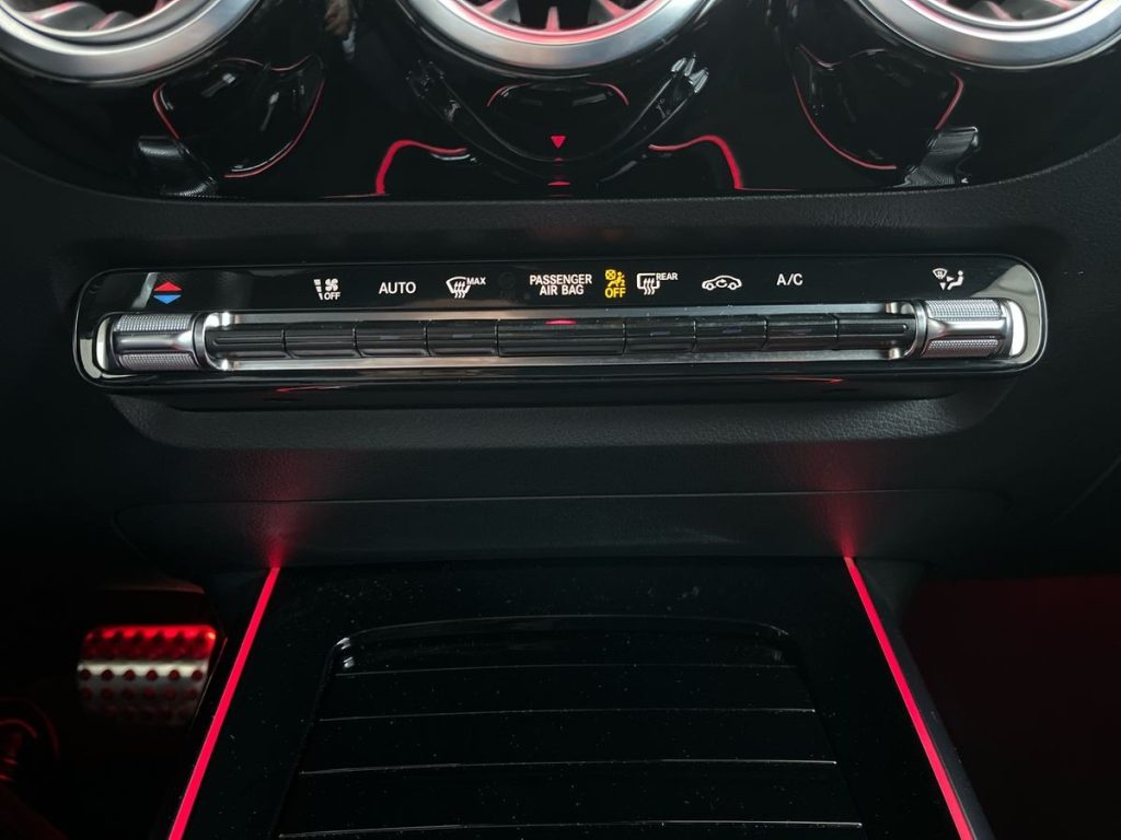 MERCEDES-BENZ GLA 200 d 4matic AMG Line Advanced Plus - 14