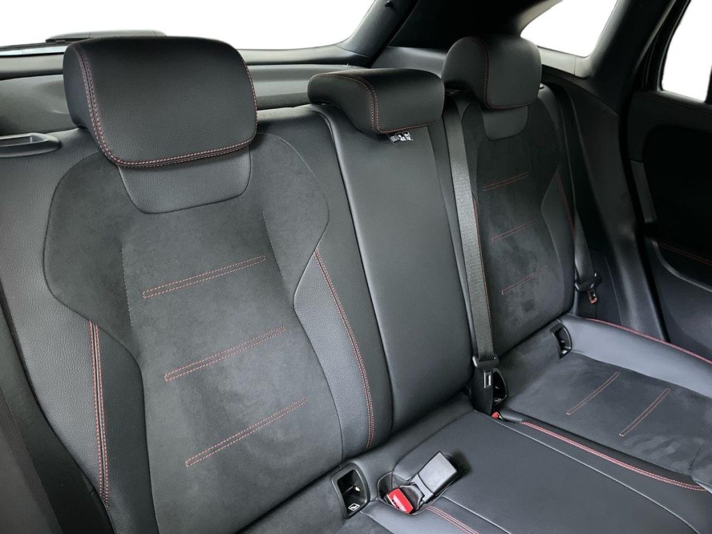 MERCEDES-BENZ GLA 200 d 4matic AMG Line Advanced Plus - 15