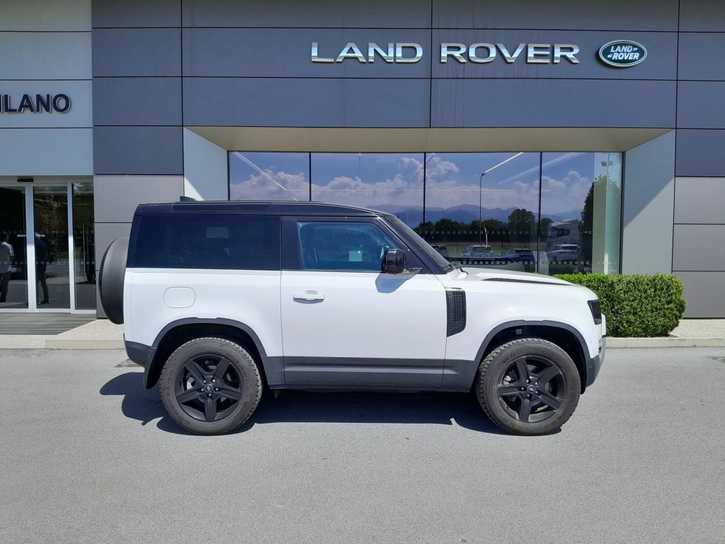 LAND ROVER Defender 3.0D I6 200 90 SE AWD SOLO 26.000KM - 5