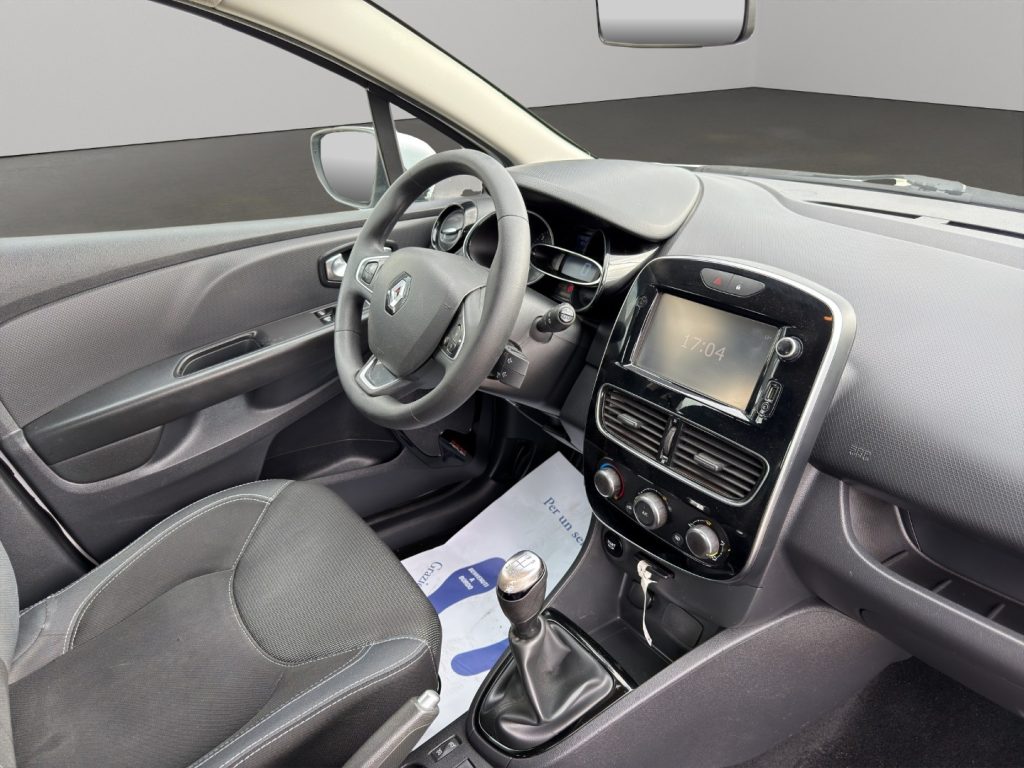 RENAULT Clio VAN 1.5DCI 2 POSTI - 10