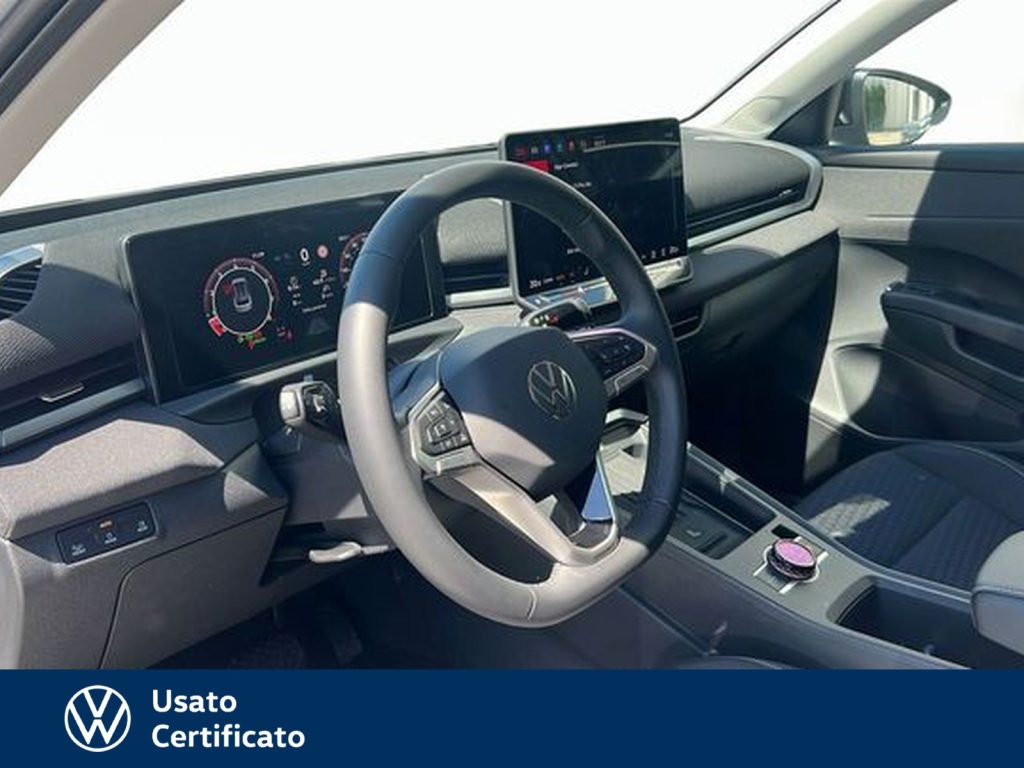 VOLKSWAGEN T-Roc 1.5 etsi life 150cv dsg - 6