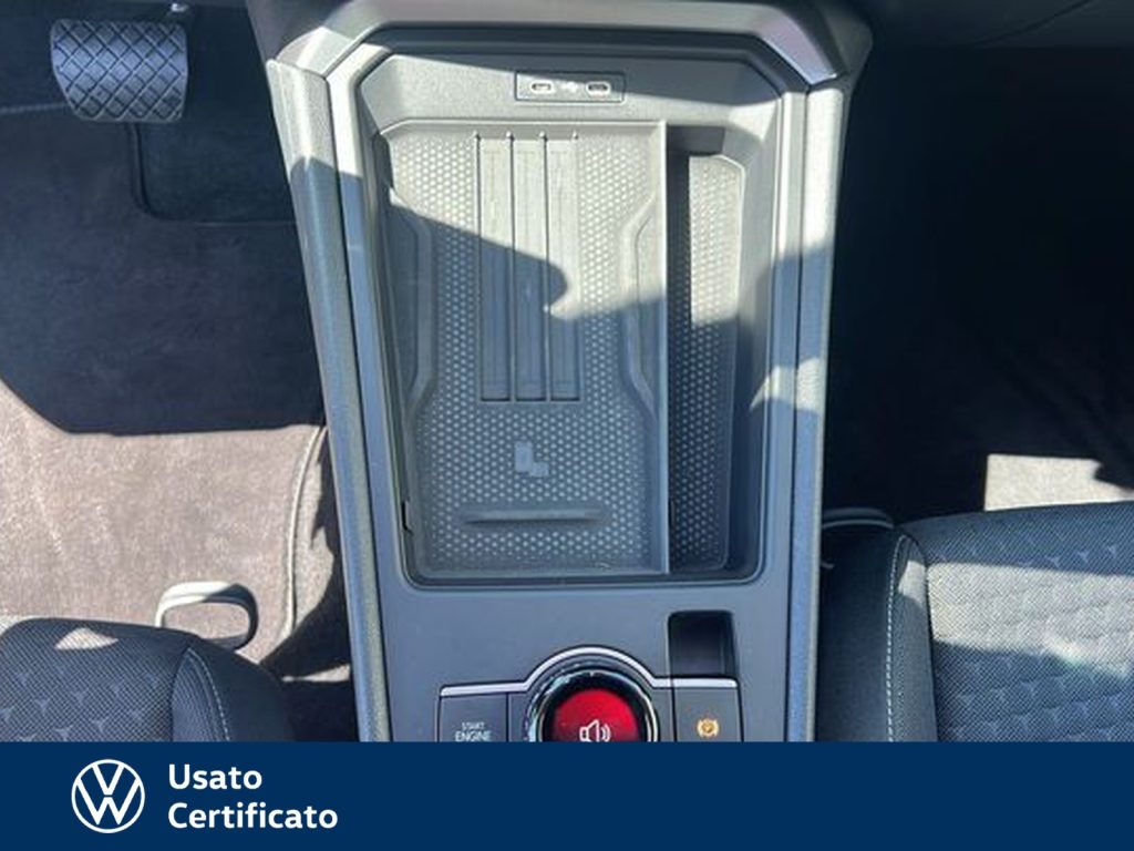 VOLKSWAGEN T-Roc 1.5 etsi life 150cv dsg - 18