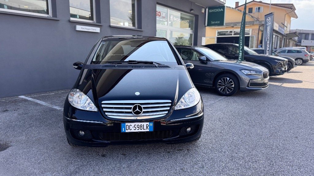 MERCEDES-BENZ A 150 Elegance - 3