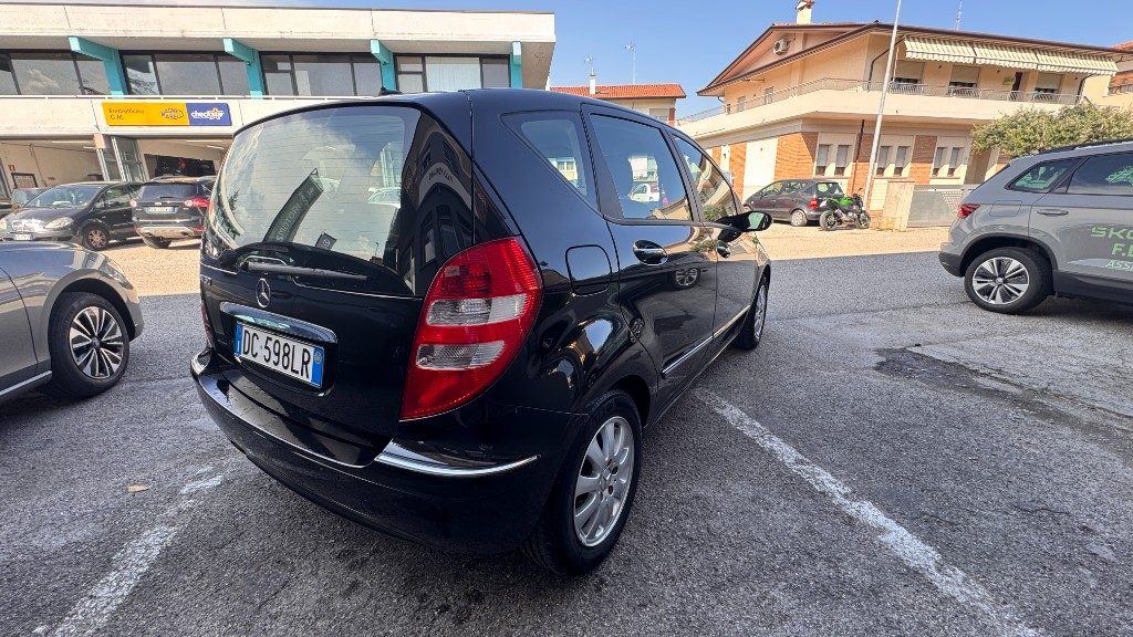 MERCEDES-BENZ A 150 Elegance - 6
