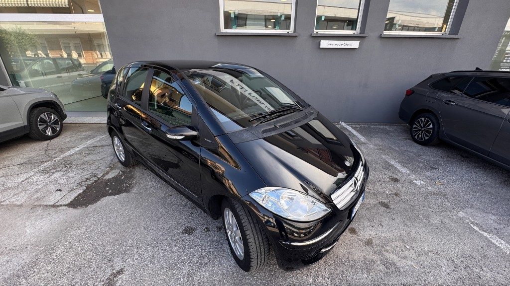 MERCEDES-BENZ A 150 Elegance - 16