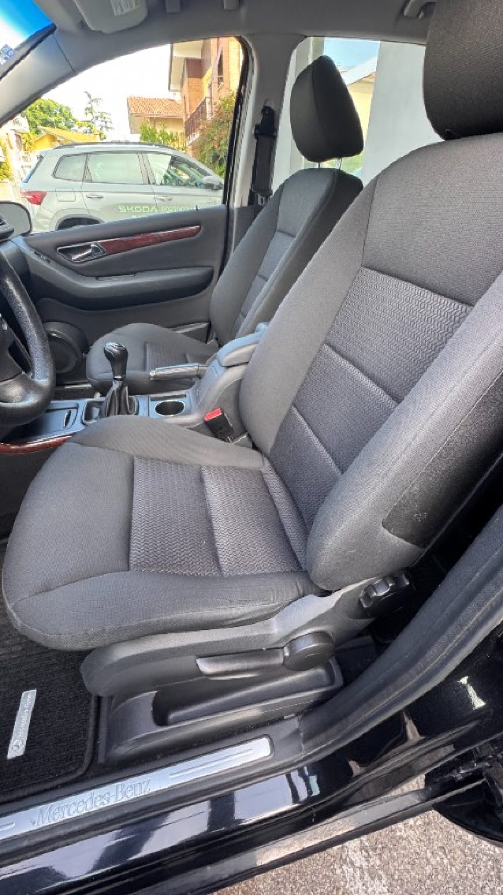 MERCEDES-BENZ A 150 Elegance - 23