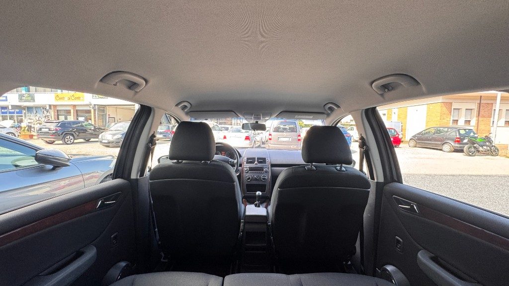 MERCEDES-BENZ A 150 Elegance - 27