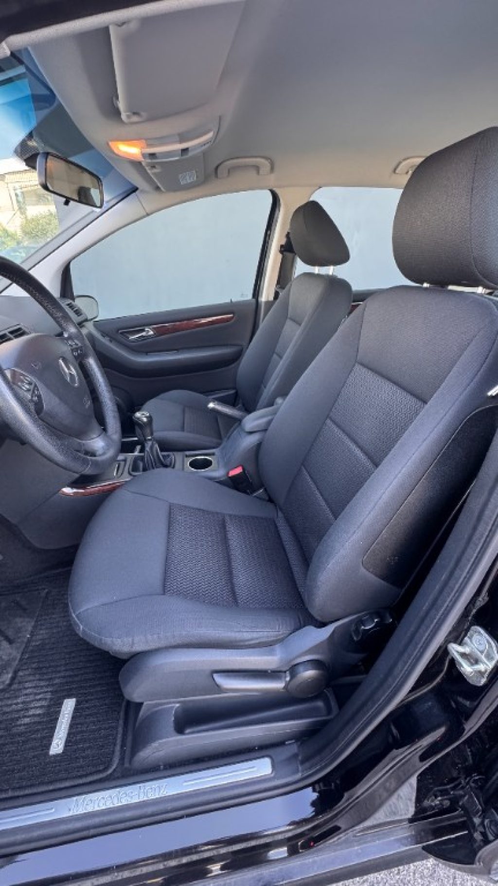 MERCEDES-BENZ A 150 Elegance - 34