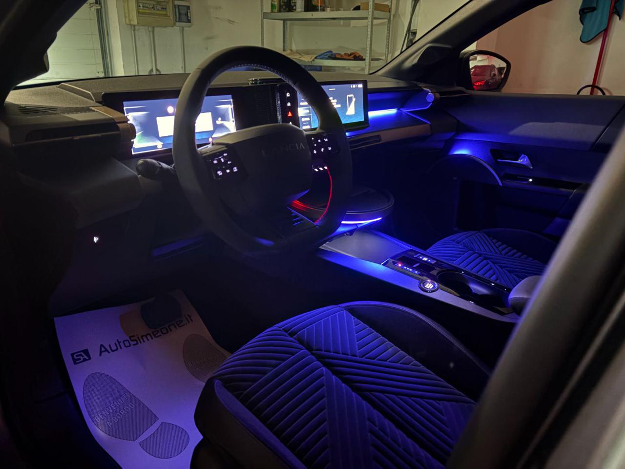 LANCIA Ypsilon Hybrid e-DCT LX CON SOLI 294 KM - 15