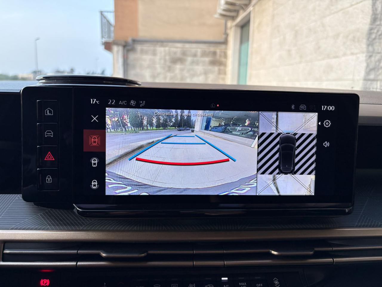 LANCIA Ypsilon Hybrid e-DCT LX CON SOLI 294 KM - 32