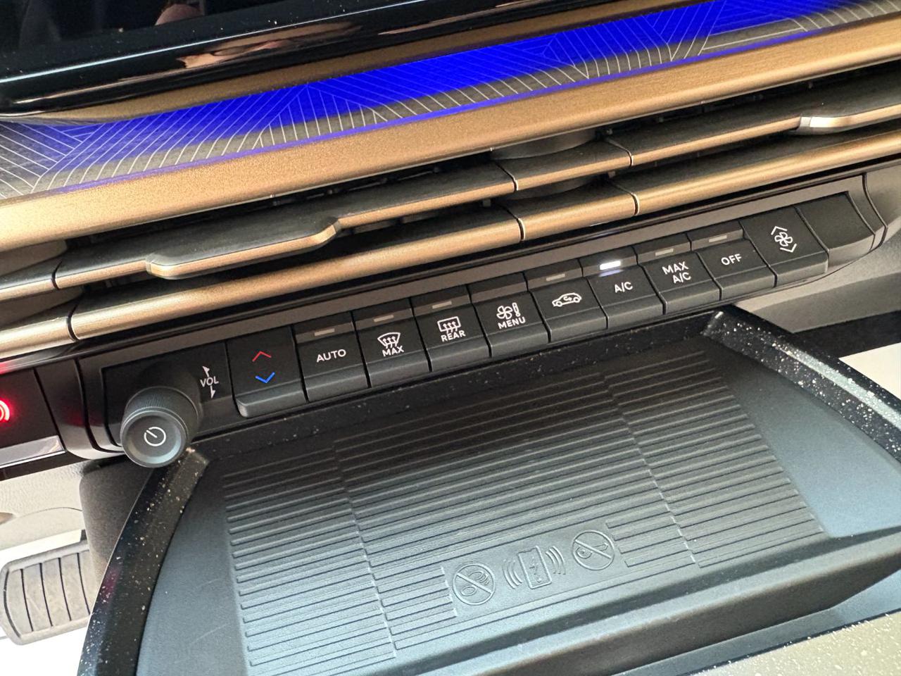 LANCIA Ypsilon Hybrid e-DCT LX CON SOLI 294 KM - 22