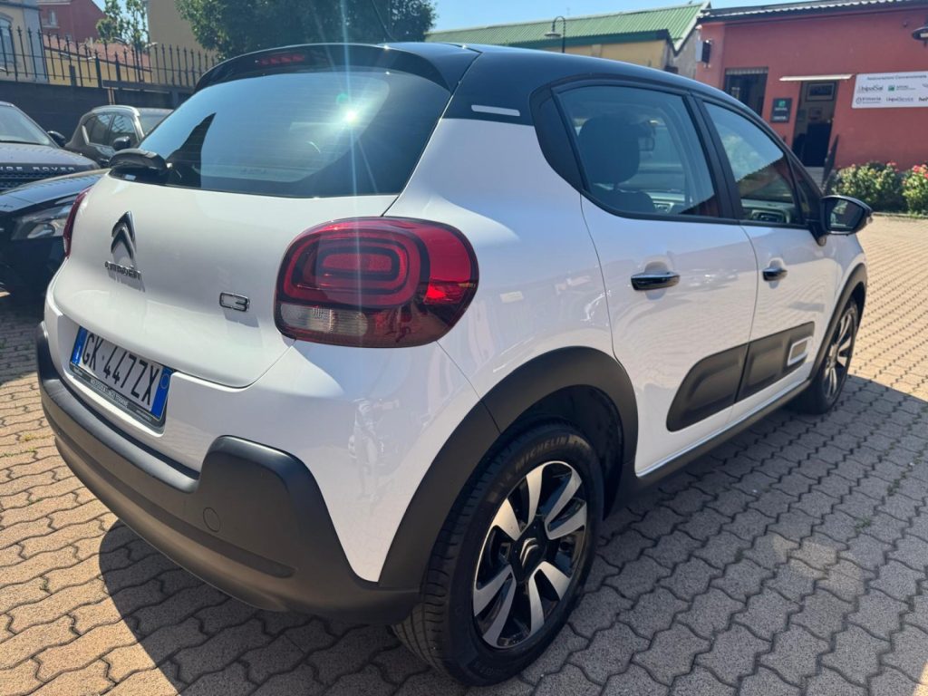 CITROEN C3 PureTech 110 S&S EAT6 Shine - 4