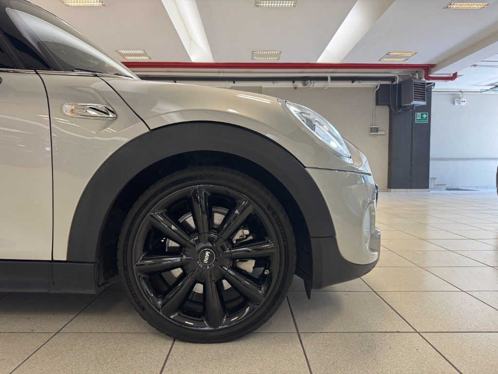 MINI Cooper SD 2.0 Automatica HYPE 5 porte--SERVICE MINI! - 2