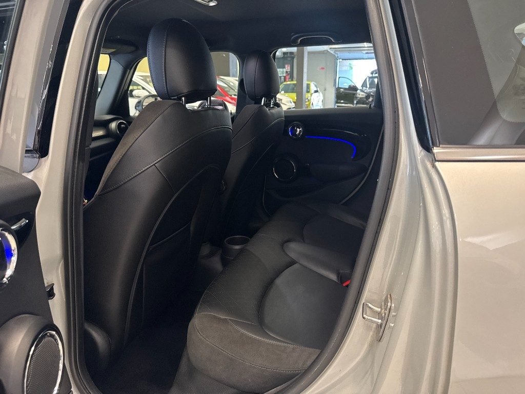 MINI Cooper SD 2.0 Automatica HYPE 5 porte--SERVICE MINI! - 12