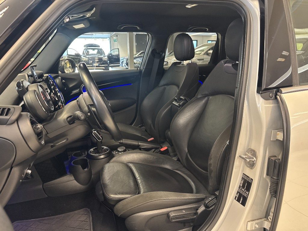 MINI Cooper SD 2.0 Automatica HYPE 5 porte--SERVICE MINI! - 9