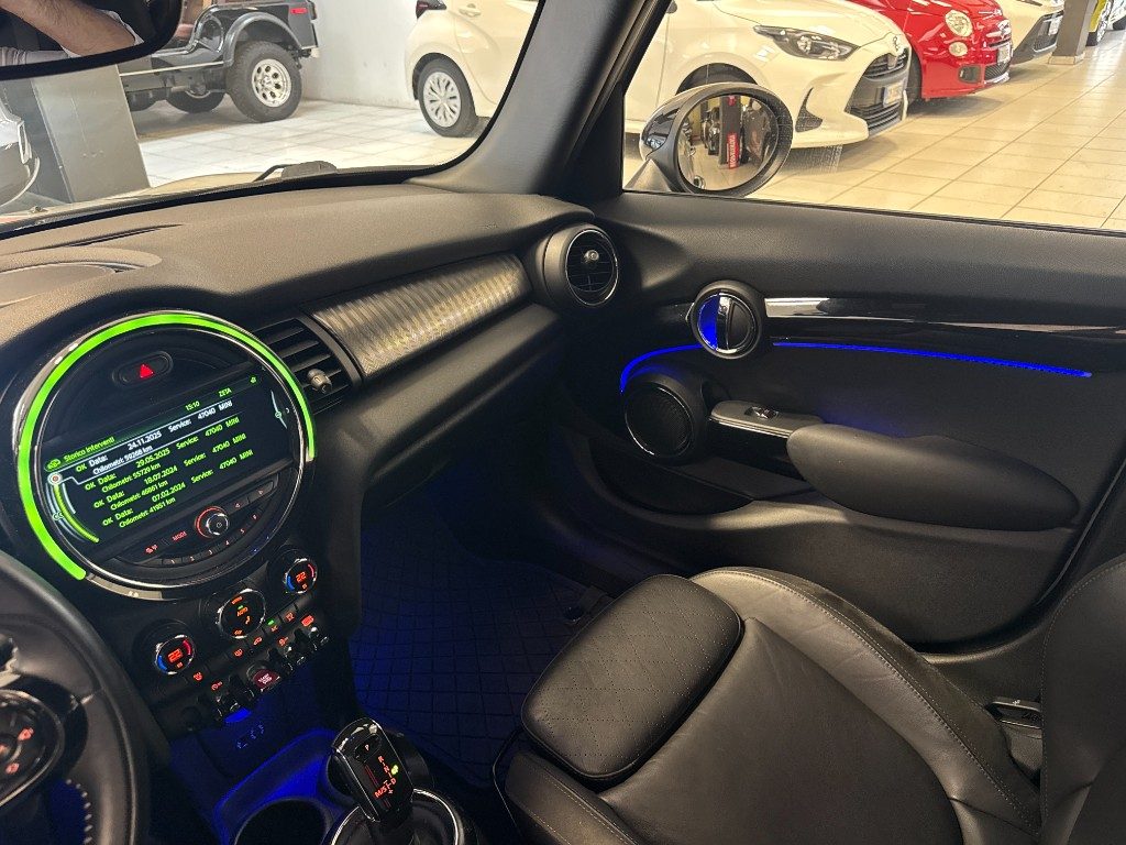 MINI Cooper SD 2.0 Automatica HYPE 5 porte--SERVICE MINI! - 14