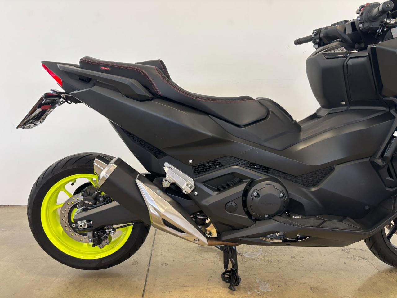 HONDA Forza 750 HONDA FORZA 750DTC - 5