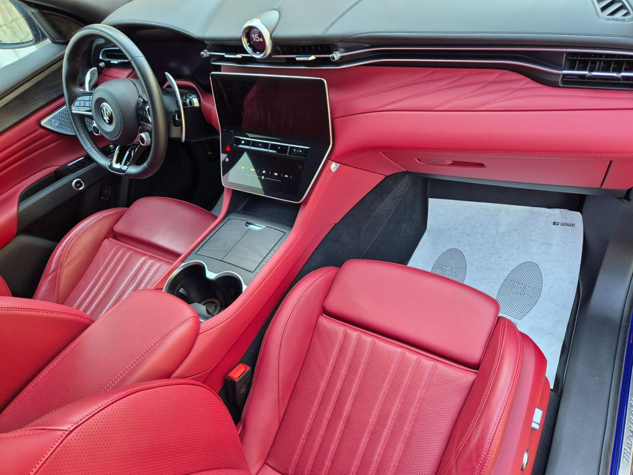 MASERATI Grecale MHEV 300 CV AWD GT - 14