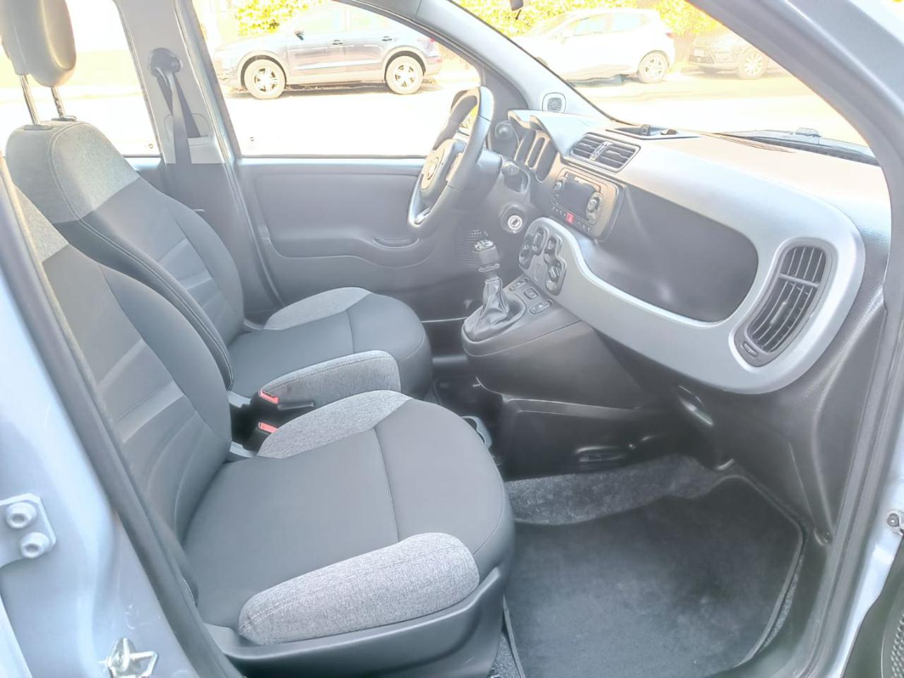 FIAT Panda 1.0 FireFly S&S Hybrid City Life - 12
