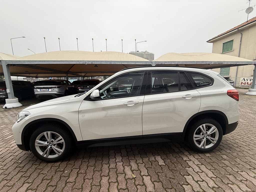 BMW X1 sdrive 18d AUTOMATICA NAVIGATORE PREZZO REALE - 9