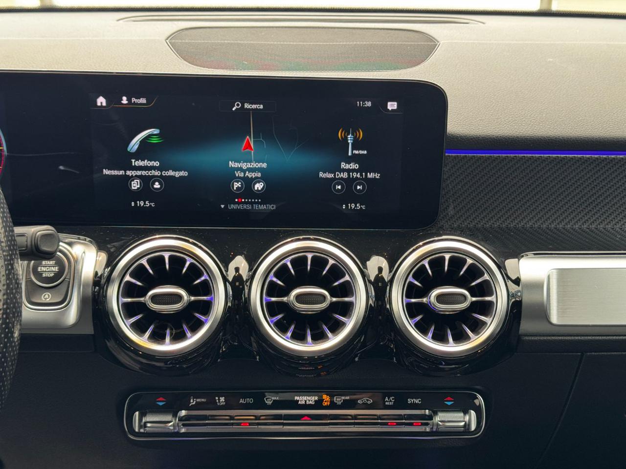 MERCEDES-BENZ GLB 200 d Premium AMG (Auto/Led64/Pelle/Led) - 21