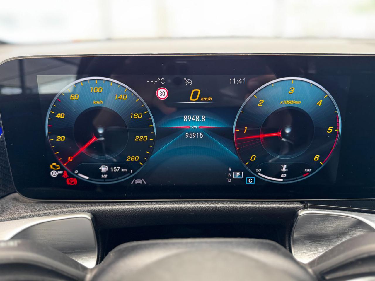 MERCEDES-BENZ GLB 200 d Premium AMG (Auto/Led64/Pelle/Led) - 26