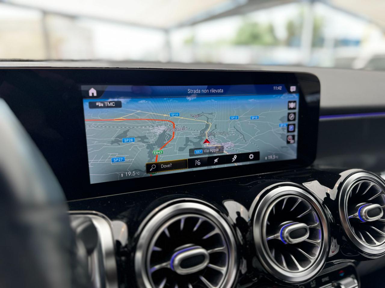 MERCEDES-BENZ GLB 200 d Premium AMG (Auto/Led64/Pelle/Led) - 9