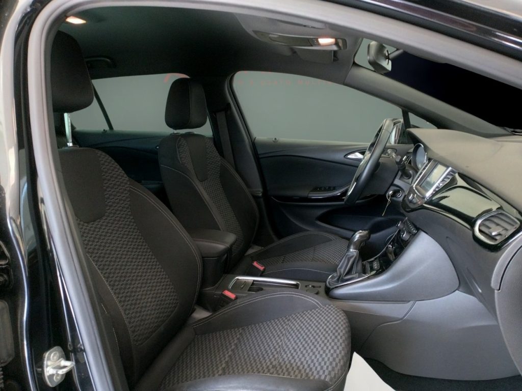 OPEL Astra 1.4 Turbo 110CV EcoMETANO Sports Tourer - 19