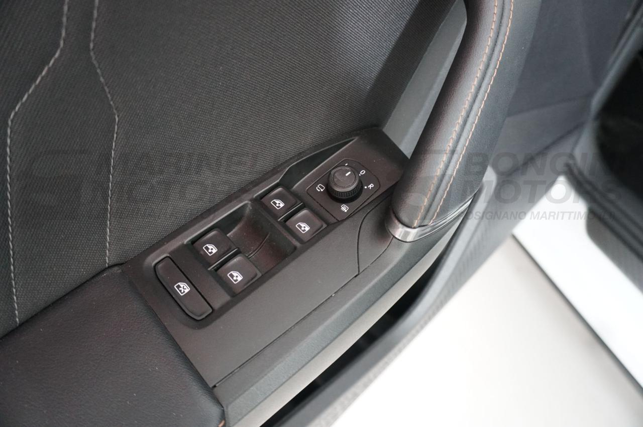 CUPRA Formentor 1.5 TSI E-HYBRID DSG - 19