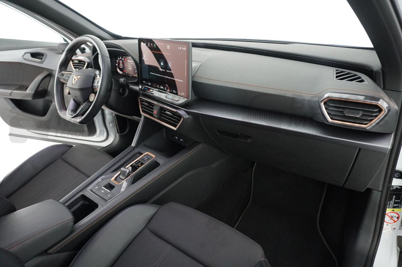 CUPRA Formentor 1.5 TSI E-HYBRID DSG - 26