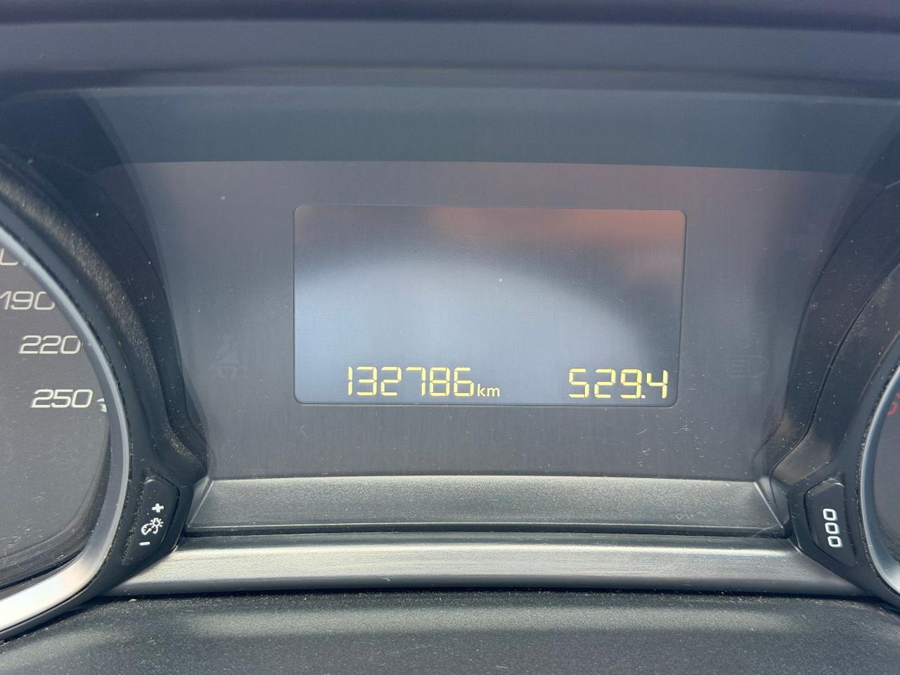 PEUGEOT 308 BlueHDi 130 S&S SW Allure - 17