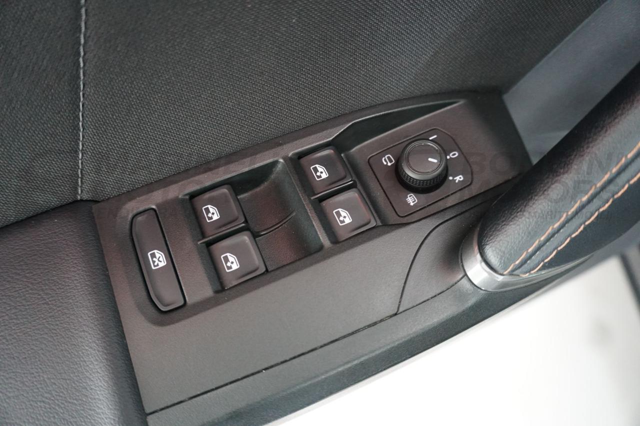 CUPRA Formentor 1.5 TSI E-HYBRID DSG - 19