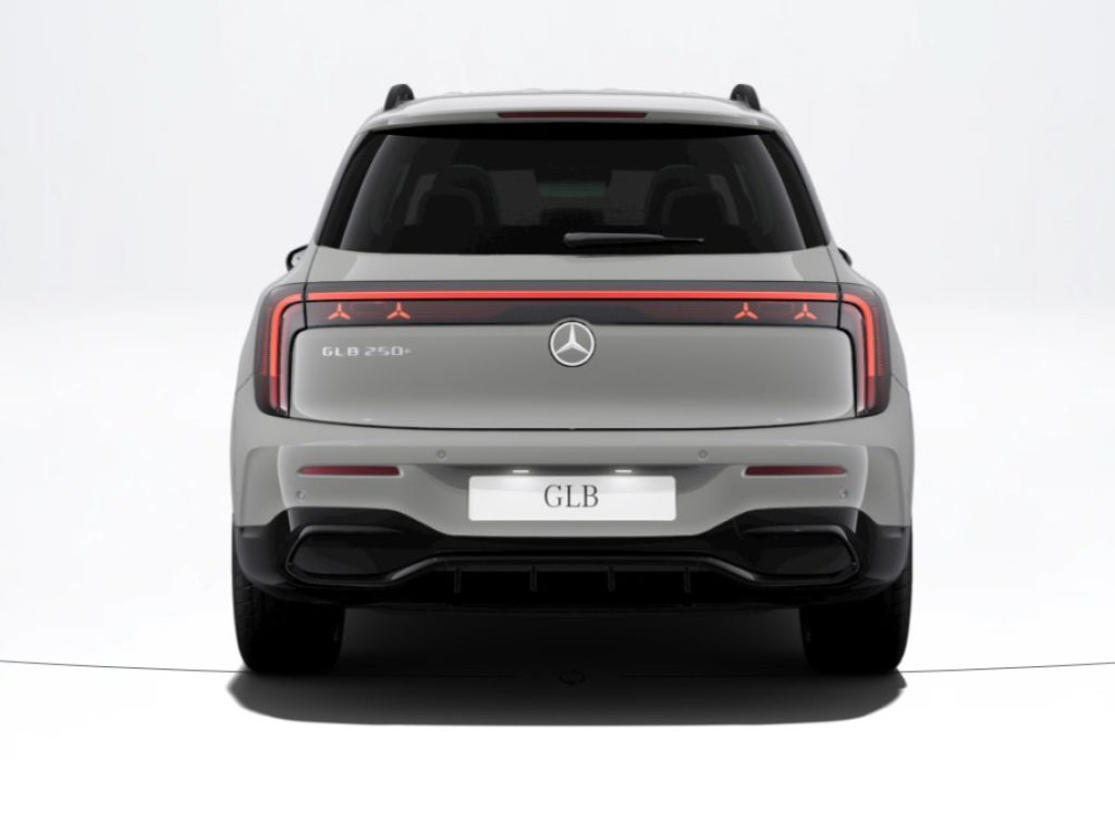 MERCEDES-BENZ GLB EQ 250+ AMG Line Premium - 4