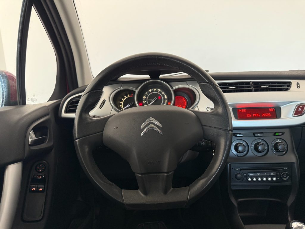 CITROEN C3 1.2 VTi 82 Exclusive - 9