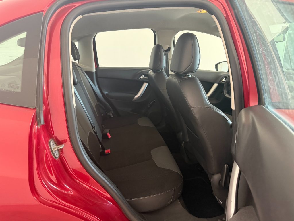 CITROEN C3 1.2 VTi 82 Exclusive - 12