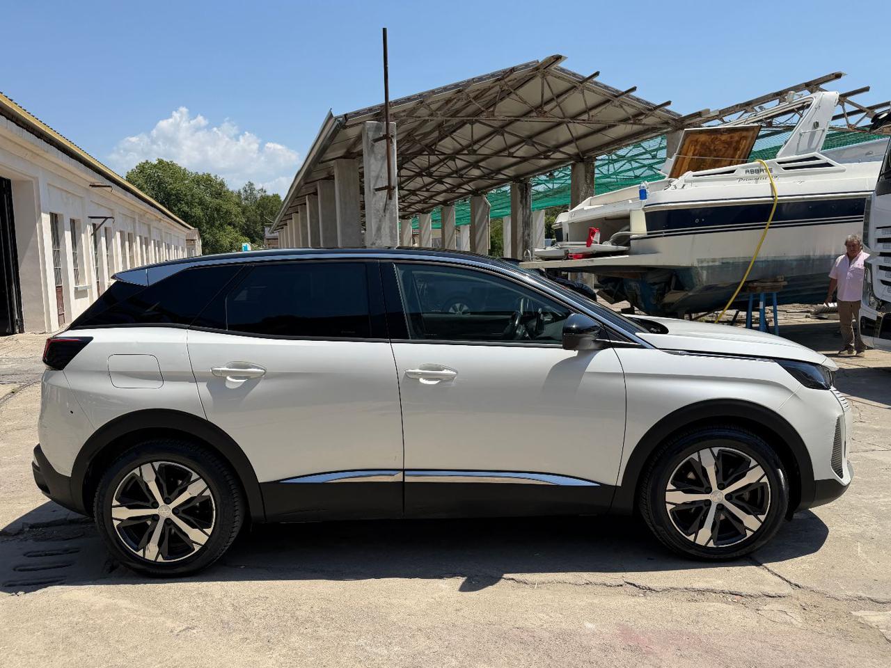 PEUGEOT 3008 BlueHDi 130 VAN EAT8 Allure N1 AUTOCARRO 5 POSTI - 4