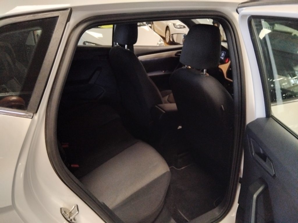 SEAT Ibiza 1.6 TDI 95 CV 5 porte Xcellenge 16 LED - 10