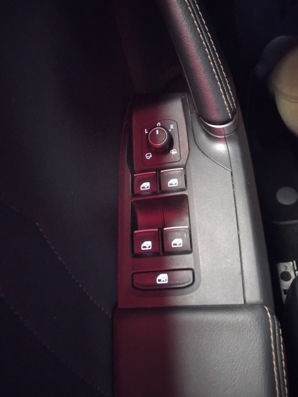 CUPRA Formentor 1.5 TSI DSG 19 VIDEO - 31