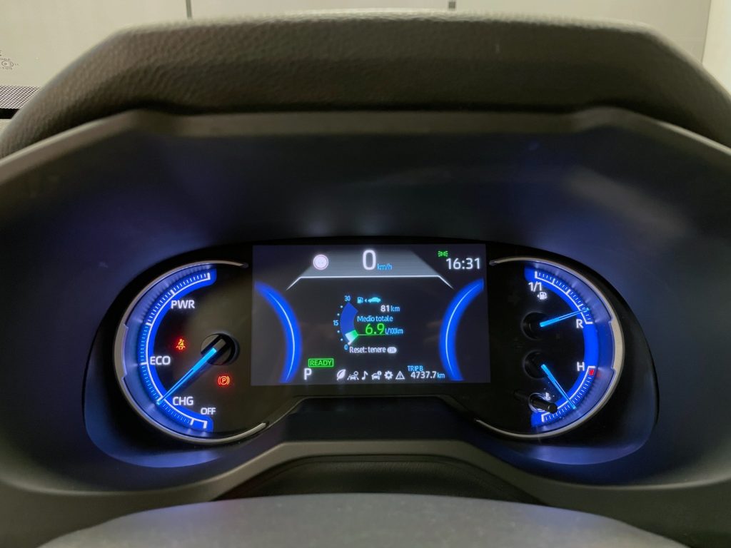 TOYOTA RAV 4 MY23 2.5 VVT-IE h DYNAMIC AWD-I 222CV E-CVT - 19