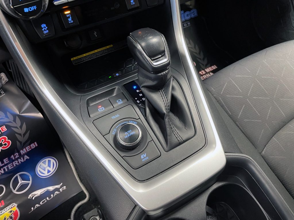 TOYOTA RAV 4 MY23 2.5 VVT-IE h DYNAMIC AWD-I 222CV E-CVT - 28